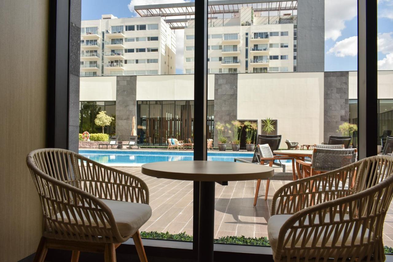 Fujitaya Queretaro Hotel Jurica Exterior photo The pool at the hotel